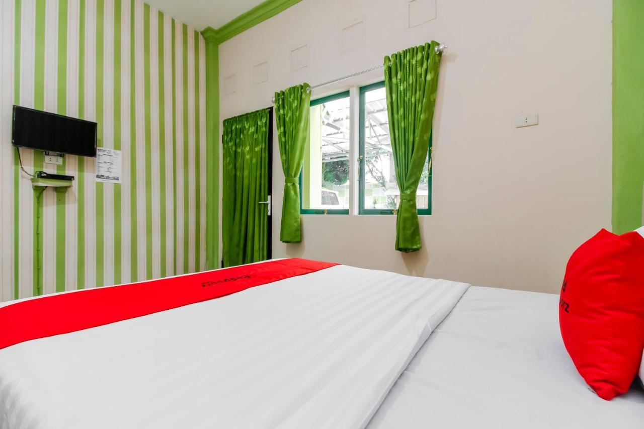 Oyo 2186 Esbe Hotel Syariah Tanjung Pandan Εξωτερικό φωτογραφία