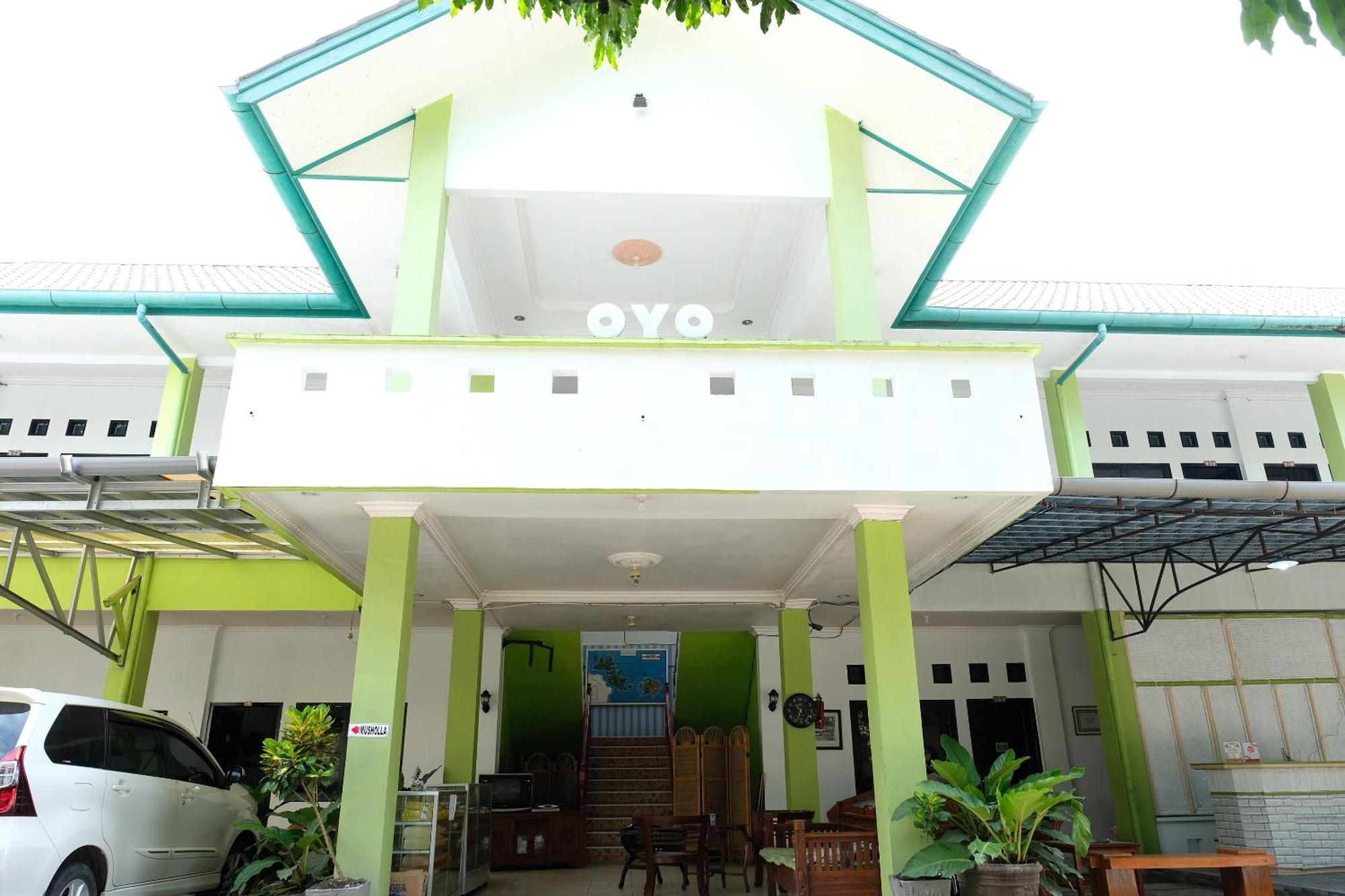 Oyo 2186 Esbe Hotel Syariah Tanjung Pandan Εξωτερικό φωτογραφία