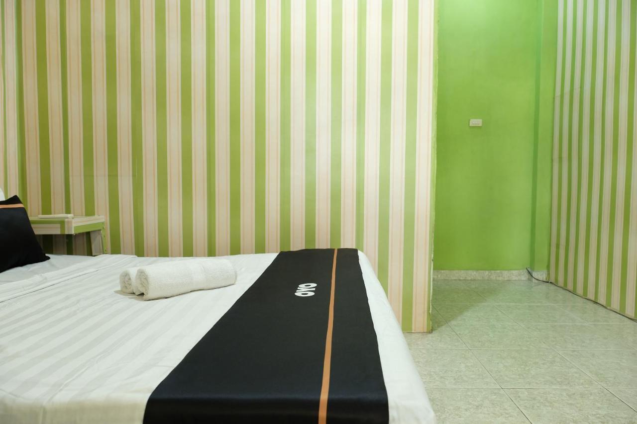 Oyo 2186 Esbe Hotel Syariah Tanjung Pandan Εξωτερικό φωτογραφία