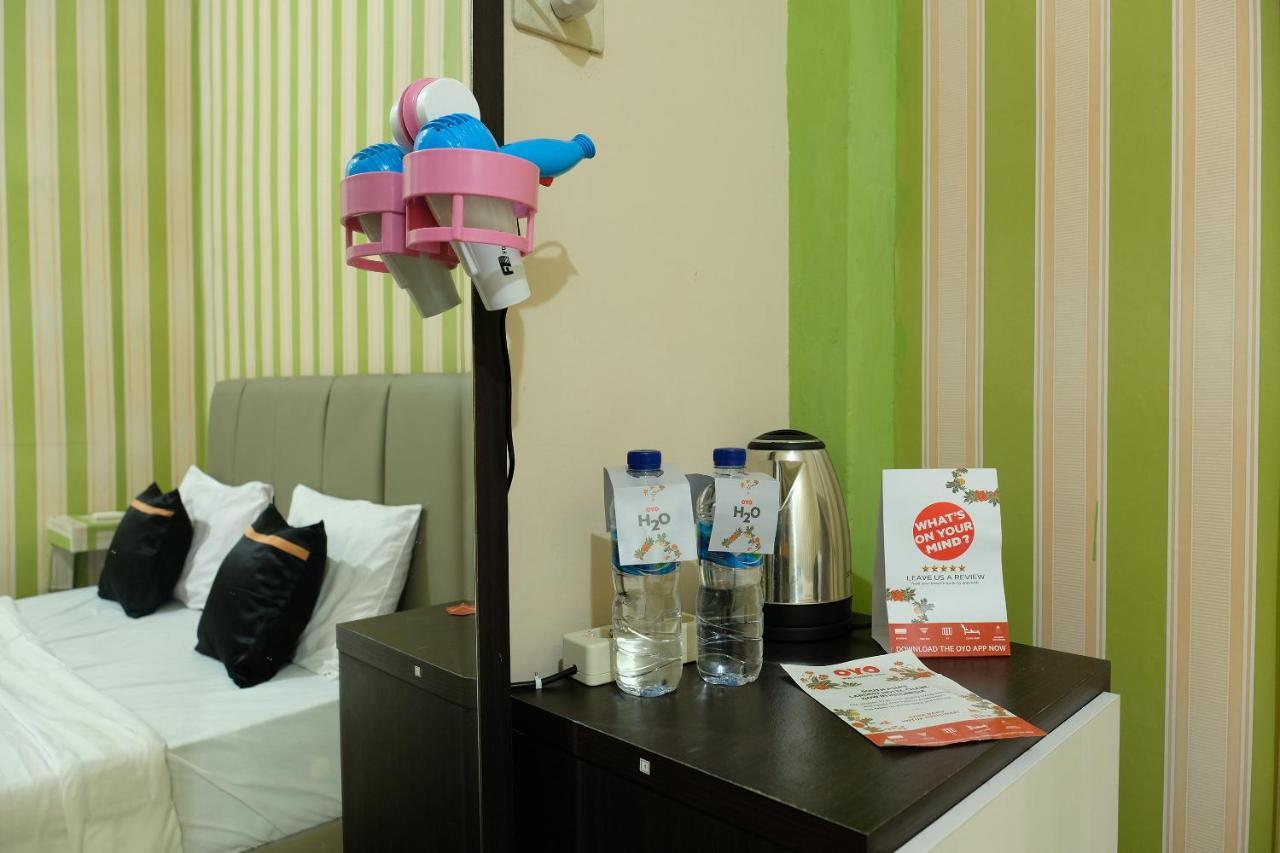 Oyo 2186 Esbe Hotel Syariah Tanjung Pandan Εξωτερικό φωτογραφία