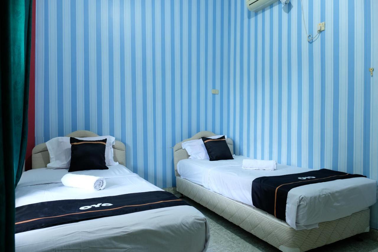 Oyo 2186 Esbe Hotel Syariah Tanjung Pandan Εξωτερικό φωτογραφία